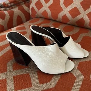 Mercedes Castillo Izar High Mules NWOT, Size 9 / 39